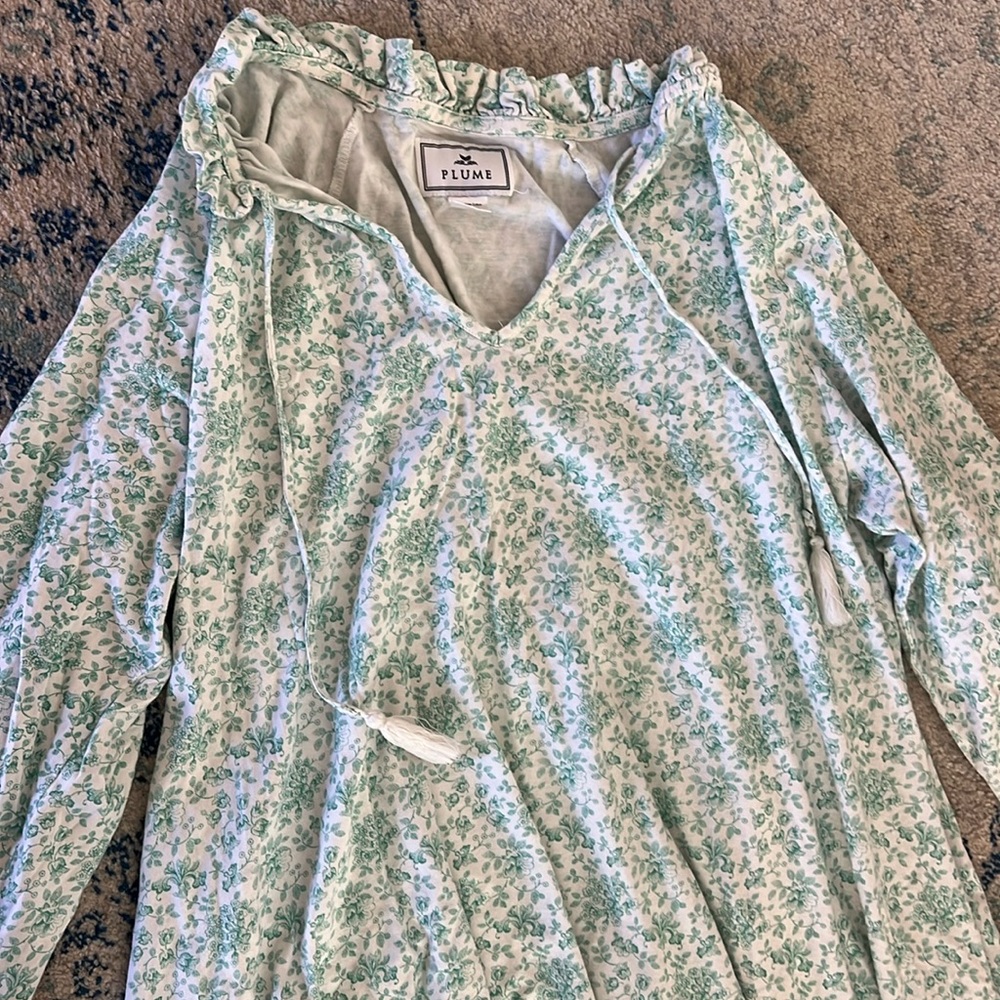 Petite Plume long sleeve nightgown
